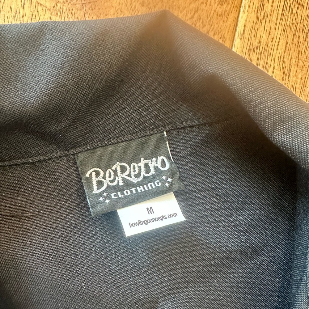 Bowling shirt, size medium (men’s fit), NWOT. Never worn